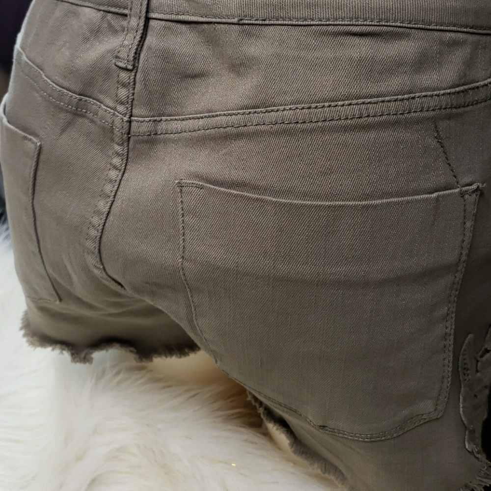 Mossimo High Rise Shorts - Picture 2 of 7